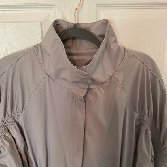 Fabletics jacket, barely worn. Oversized - Picture 2 of 10